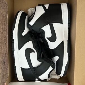 Panda dunks High